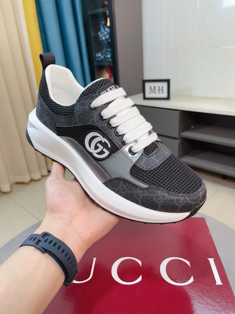 Men's shoes 💰440🌹🌹GUCCI [Gucci] New high-end brand of men's shoes, the latest fashionable casual men's shoes, trendy and versatile style, relaxed and sporty style, uppers imported from Italy, first-layer cowhide, genuine leather lining and ultra-fine workmanship. Original personalized fashionable rubber wear-resistant outsole, light and comfortable on the foot, size 38-44